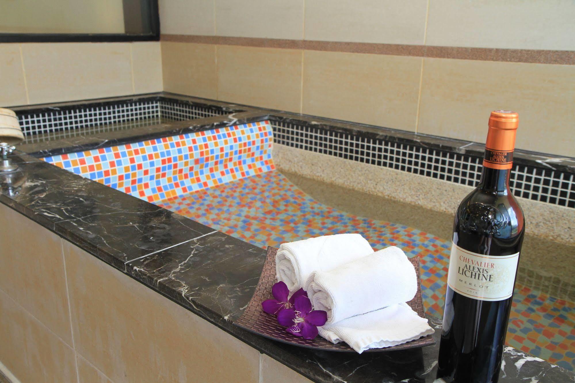 Beauty Garden Hotel Wulai Exterior foto